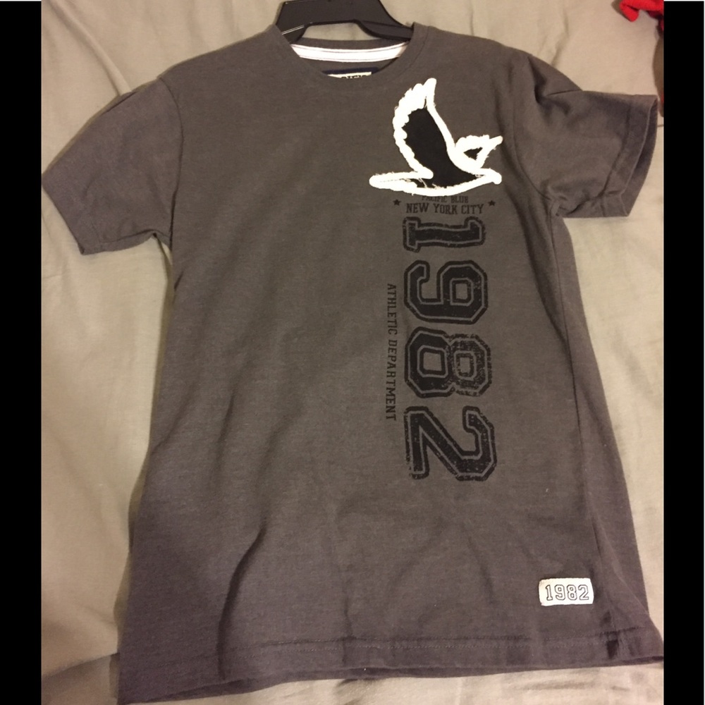 Gray PACIFIC BLUE tee